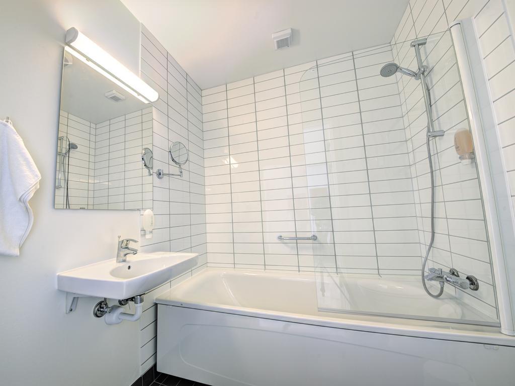 Ronne Hotel Room photo
